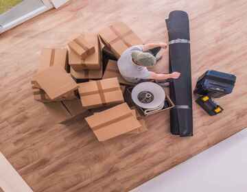 Charni Road hassle free packing and moving services